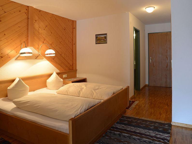 Edelweiss Appartements Riezlern Chambre photo